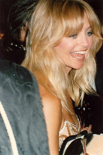 File:Goldie Hawn at 1989 Oscars.jpg