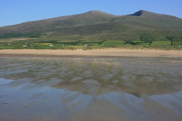 File:Gowlane Strand - geograph.org.uk - 1576950.jpg