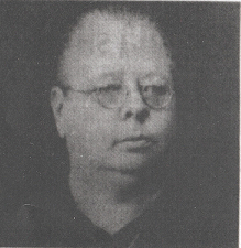 File:Helmi Mäkeläinen kasvokuva.png