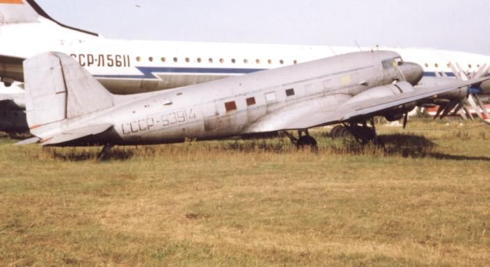 File:Lisunov Li-2 Aeroflot Monino 1994.jpg