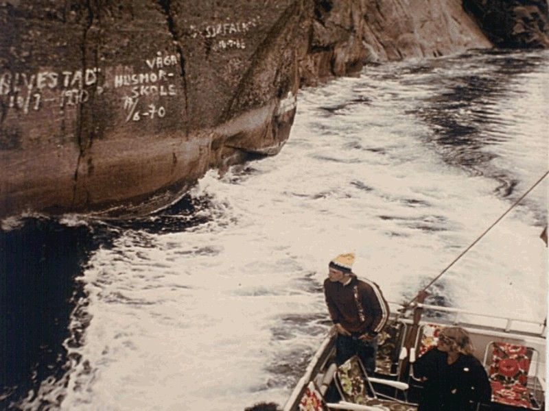 File:Lofoten Trollfjord 1975.jpg