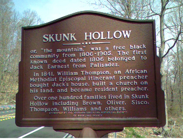 File:Skunk Hollow Marker.png