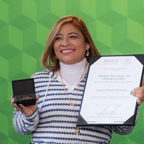 File:Amalia Pérez Vásquez (cropped).jpg