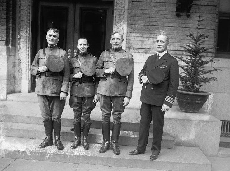 File:Axton 1921 chaplains.jpg