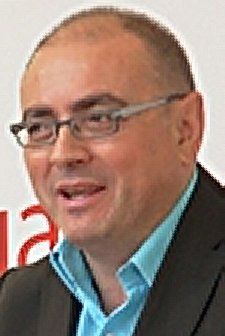 File:Javier Madrazo 2007 (cropped).jpg