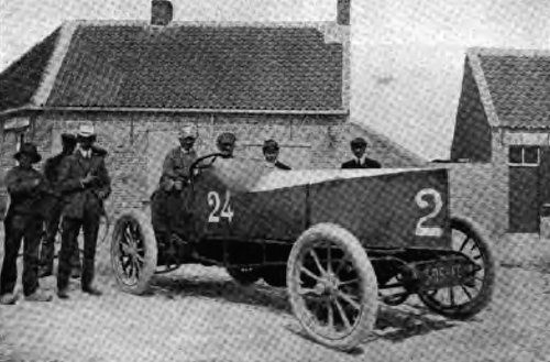 File:Louis Rigolly Car 1904.jpg