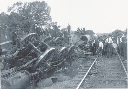 File:NewMarketTrainWreck.jpg