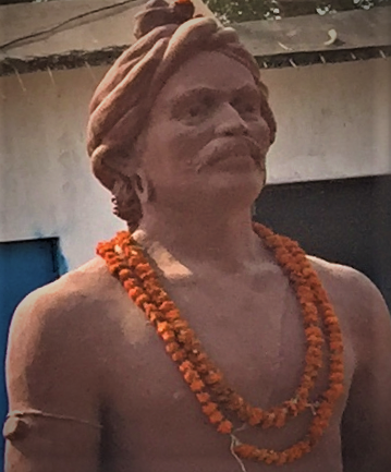 File:Pindiki Bahubalendra Bust Photograph.png