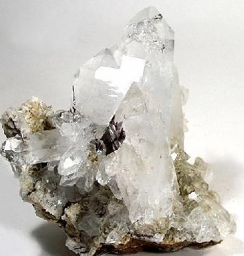 File:Brookite-Quartz-t5107bc.jpg