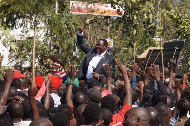 File:Lazarus Chakwera addresses election protesters (2019).jpg