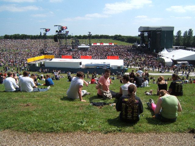 File:MK Bowl Concert.jpg