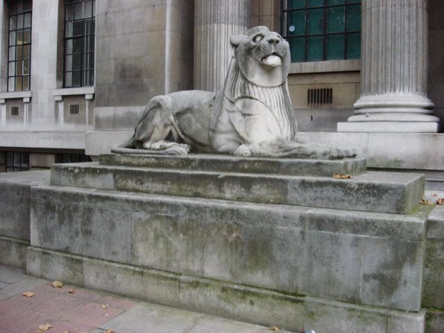 File:Stone Lion - geograph.org.uk - 586642.jpg