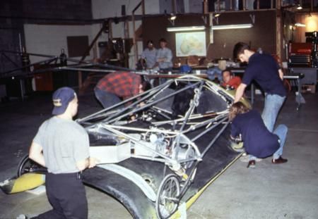 File:Bodychassis.jpg