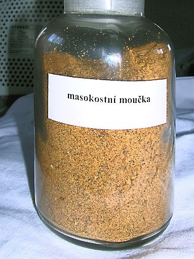 File:Masokostní moučka.jpg