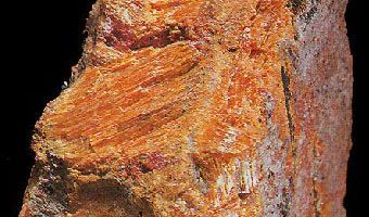 File:Mineraly.sk - realgar.jpg