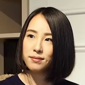 File:Rina Akimoto 2020.jpg