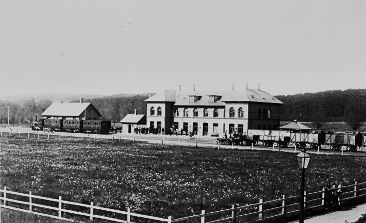 File:Odder Station 1884.jpg