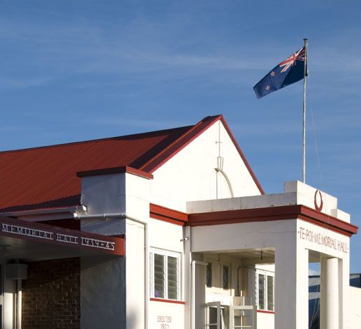 File:Te Poi Memorial Hall NZ 2009.jpg