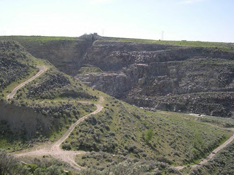 File:Teton-dam.jpg