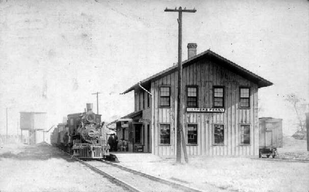 File:Train depot, Harpers Ferry, Iowa (circa 1913).jpg