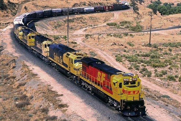 File:ATSF Downhhill Caliente Aug 90 cropped.jpg