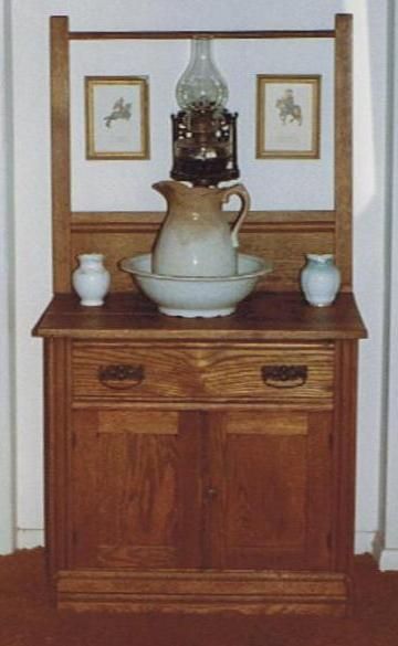 File:Commode, antique w pitcher.jpg