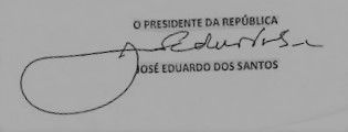 File:José Eduardo dos Santos signature.jpg