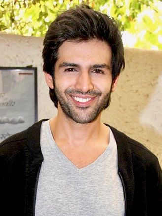 File:Kartik Aaryan in 2015.jpg