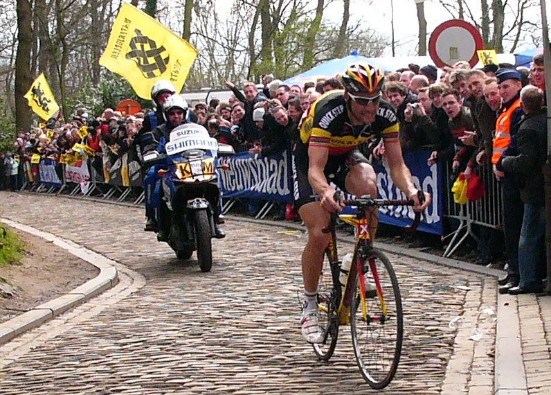 File:Tom Boonen 2010.jpg