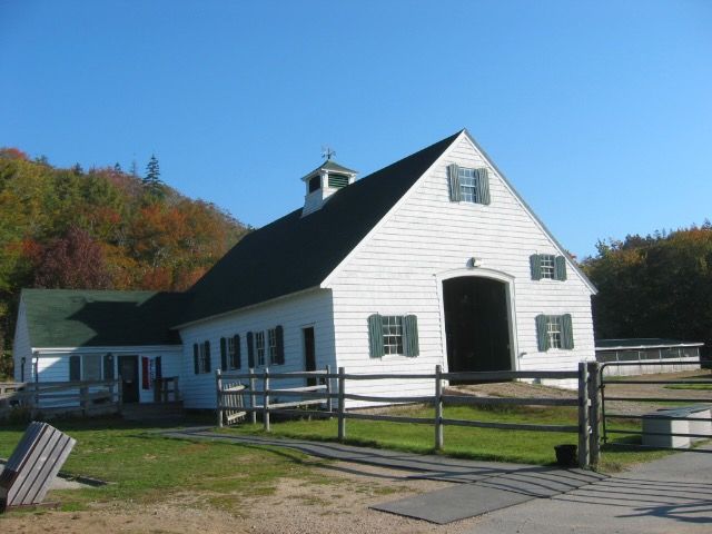 File:Wildwood Stables 2003.jpg