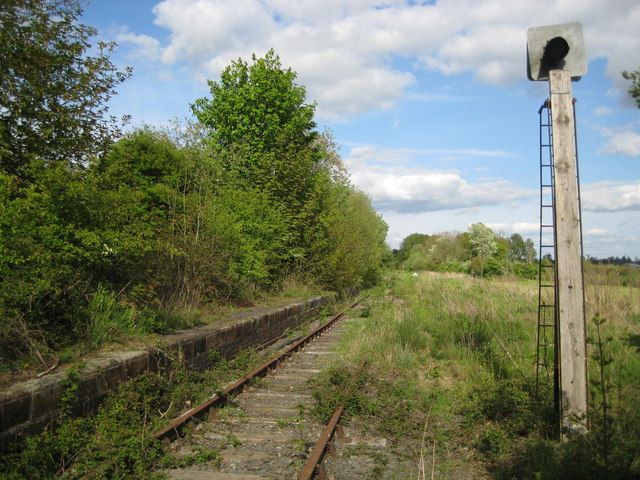 File:Claydon railway station in 2009.jpg