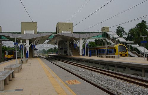 File:Gurun Railway Station.jpg