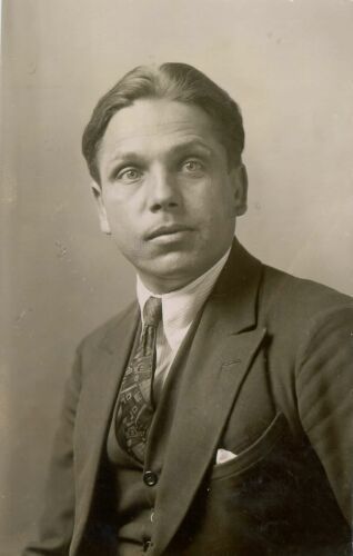 File:Lojze Dolinar 1930s.jpg