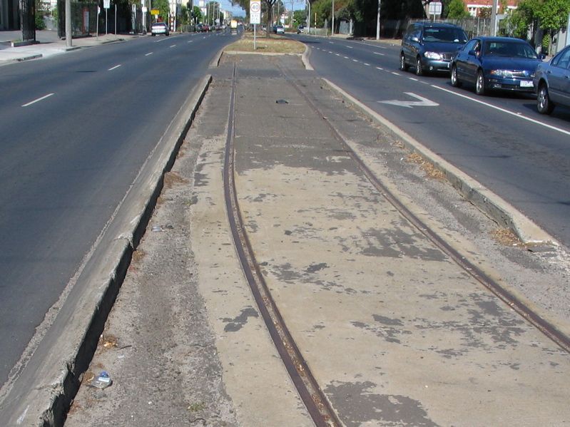 File:Lygon Street Tram Spur.jpg