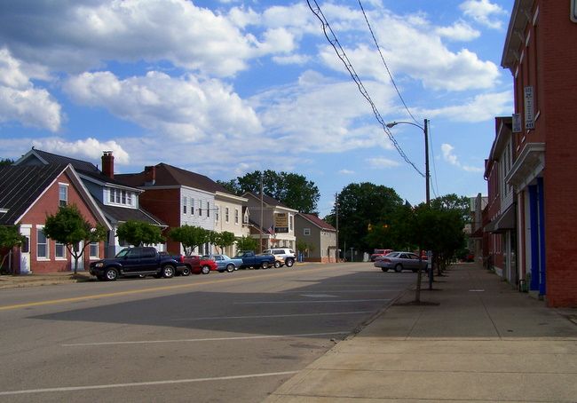 File:Main Street, Kingston, Ohio.jpg