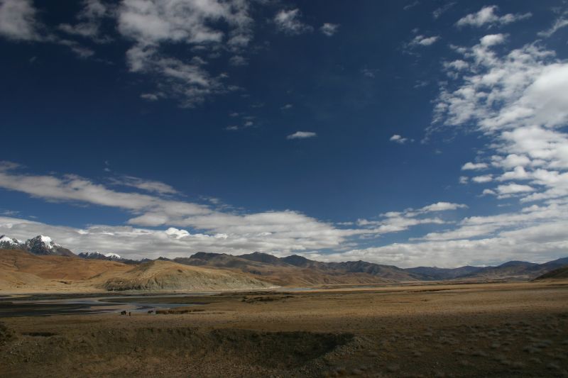 File:Maquan River south of Gyagya, Saga.jpg