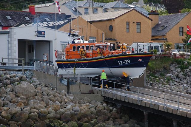 File:Newcastle lifeboat - geograph.org.uk - 174893.jpg