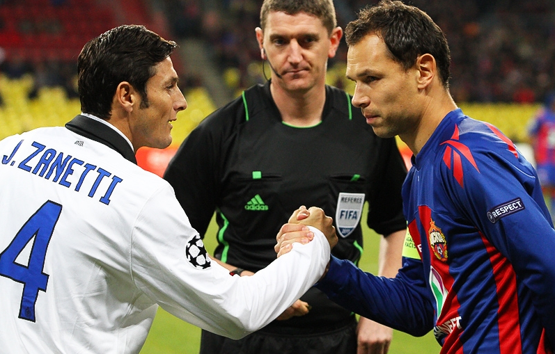 File:Zanetti vs CSKA Mosca 2011 - 1.png