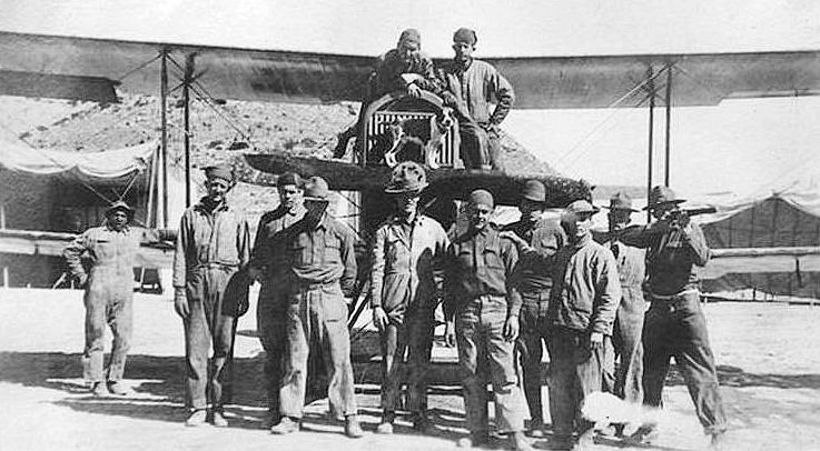 File:90th Squadron DH-4.jpg