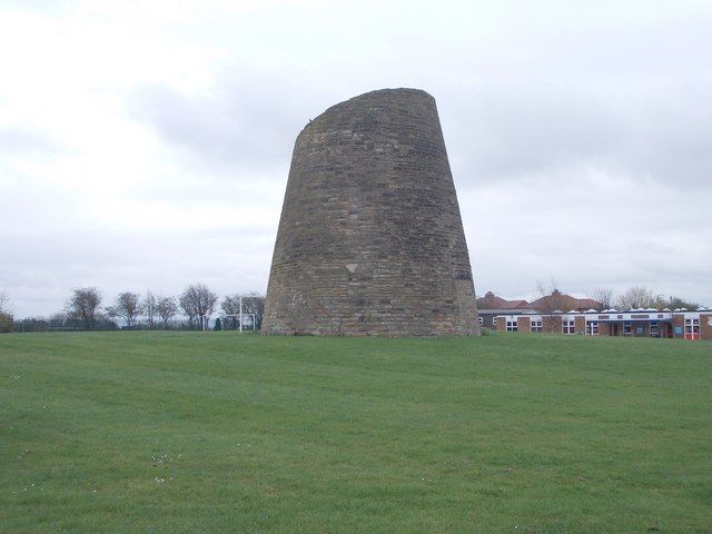 File:Brownhill Windmill - Windmill Lane (geograph 2888072).jpg