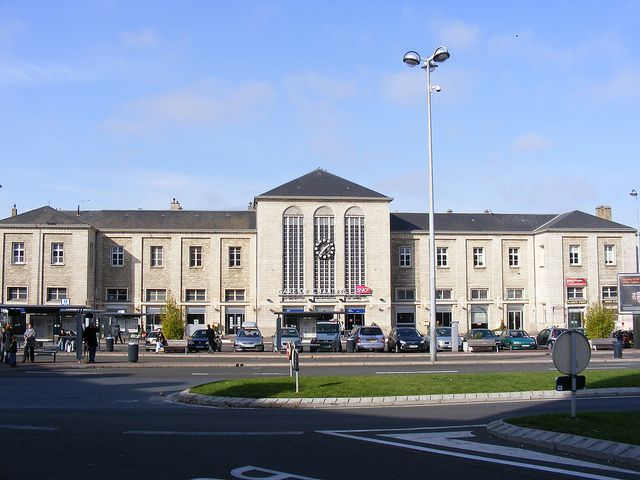 File:Gare de Chartres 02.jpg