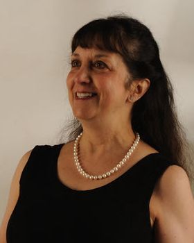 File:Lisa F Smith 2009 (cropped).jpg