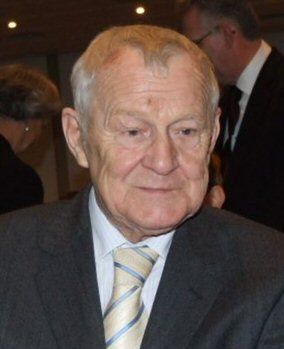 File:Mieczysław Rakowski crop.jpg