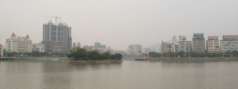 File:Shaoguanzhongxindao.JPG