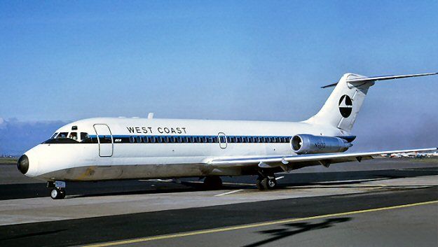 File:West Coast Airlines McDonnell Douglas DC-9 N9102.jpg