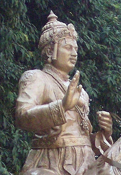 File:Basava statue crop.png