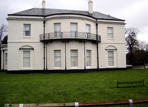 File:Parrs Wood House, Didsbury, Manchester, England.jpg