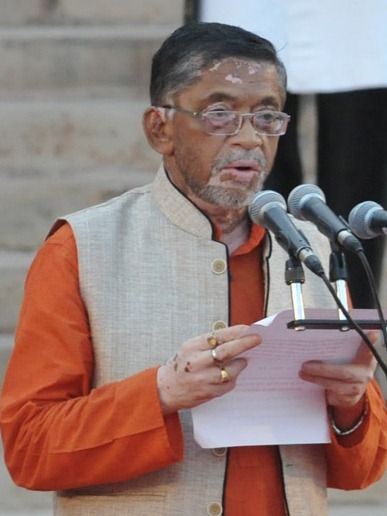 File:Santosh Kumar Gangwar oath as Minister.jpg