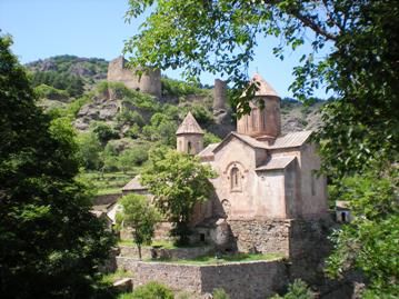 File:Sapara monastery 1.jpg