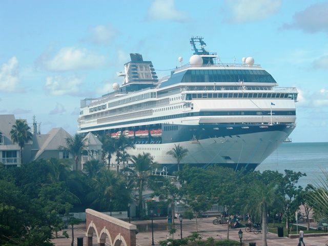 File:Galaxy at Key West.jpg